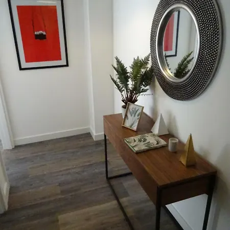 Apartment Charles Hope